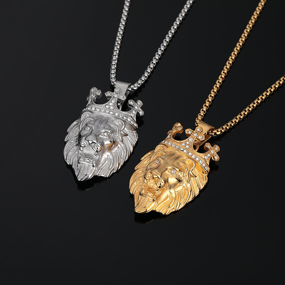 Roaring Lion with Crown Pendant in Gold